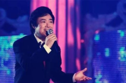 吃瓜er娱乐费玉清,从歌坛传奇到综艺大咖，揭秘小哥的多面人生