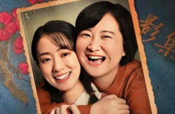 我在娱乐圈靠吃瓜爆红了,娱乐圈红人崛起记