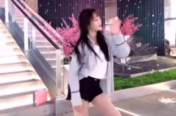 娱乐吃瓜酱高中生